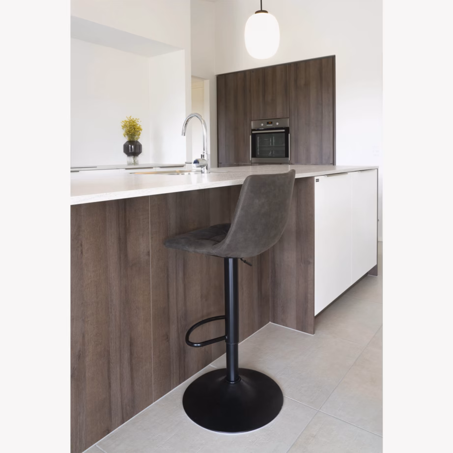Tumehall mikrofiibrist baaritool mustade metalljalgadega Middelfart - 8