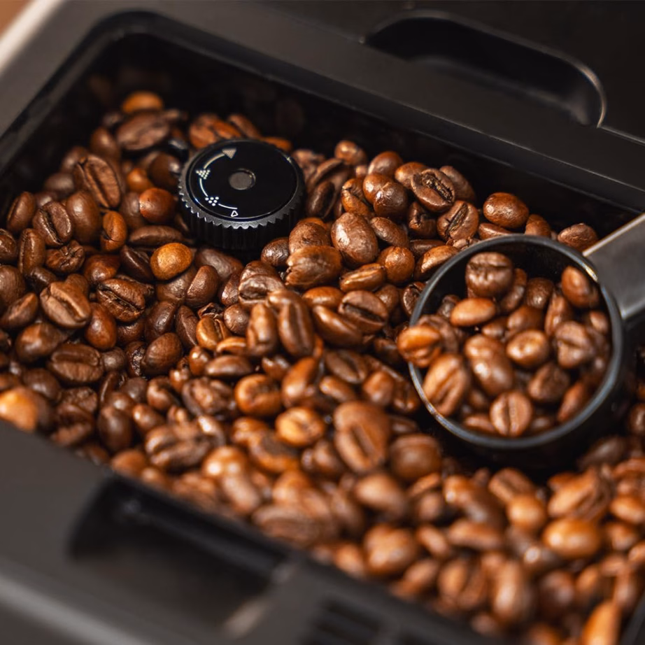 Täisautomaatne kohvimasin Cecotec Cremmaet Latte Touch, 12 joogiretsepti, kuni 4 profiili, 1,1 l, must - 3