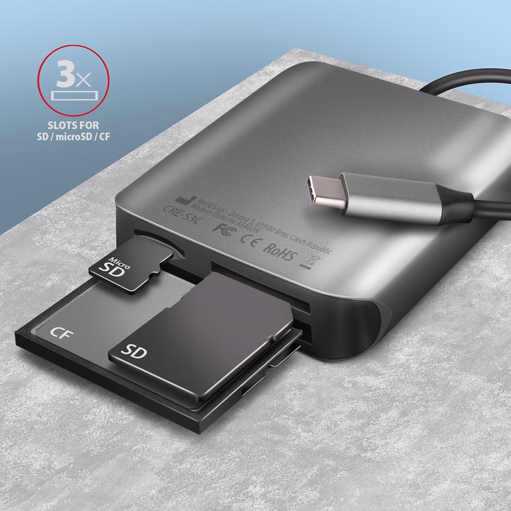 Mälukaardilugeja AXAGON CRE-S3C kolme pesaga, kõrval CF-, SD- ja microSD-kaart
