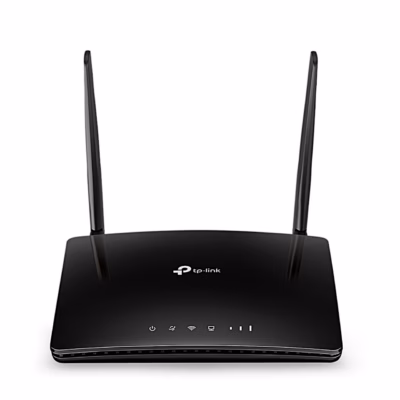 Must 4G-ruuter TP-Link Archer MR402 kahe antenniga, vaade eest