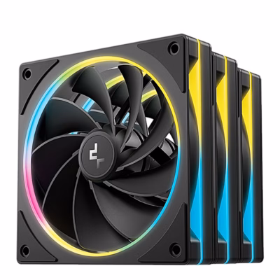 Kolm musta ARGB-arvutiventilaatorit DeepCool FL12R SE järjestikku, valgusrõngad põlemas