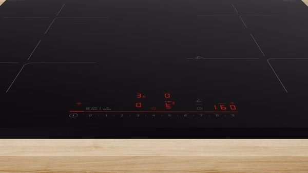 Bosch PIE63KHC1Z DirectSelect-puuteriba ja punased näidikud lähivaates
