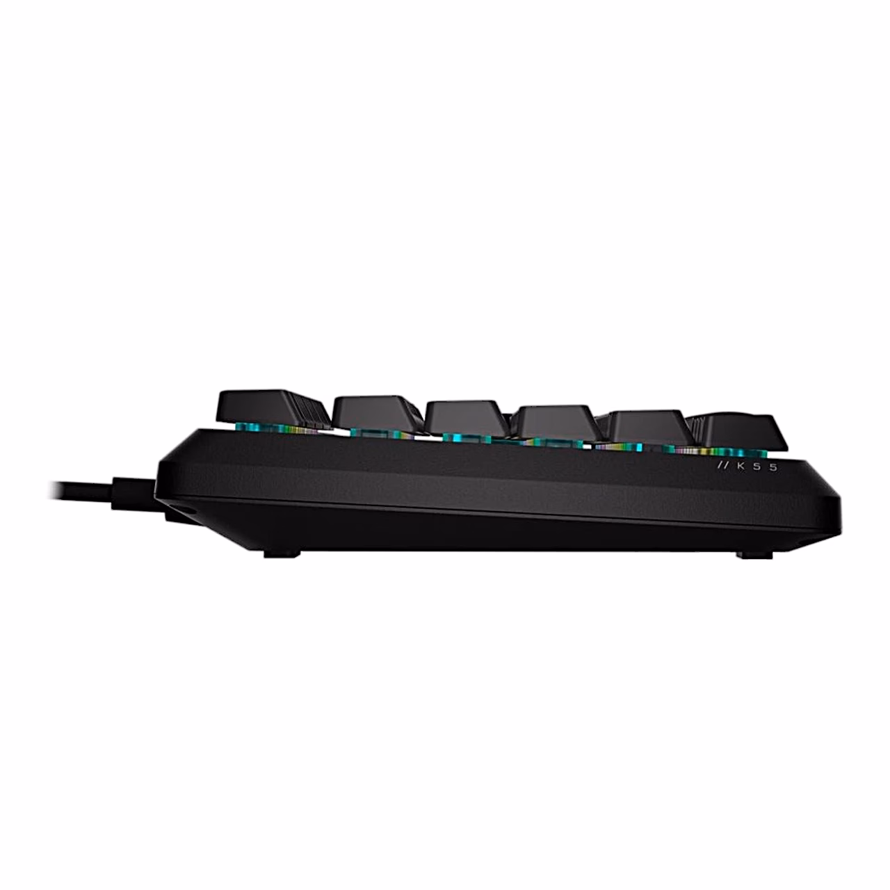 Corsair K55 CORE RGB külgvaade, klahvide profiil ja kaabel