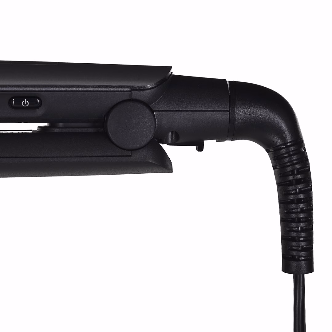Juuksesirgendaja Remington S8590 toitenupp ja pöörleva juhtme liigend