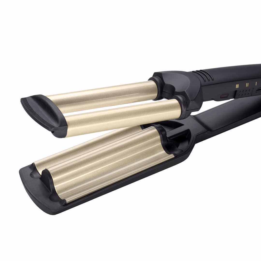Lainekoolutaja BaByliss Easy Waves C260E titaankeraamilise kattega torud lähivaates