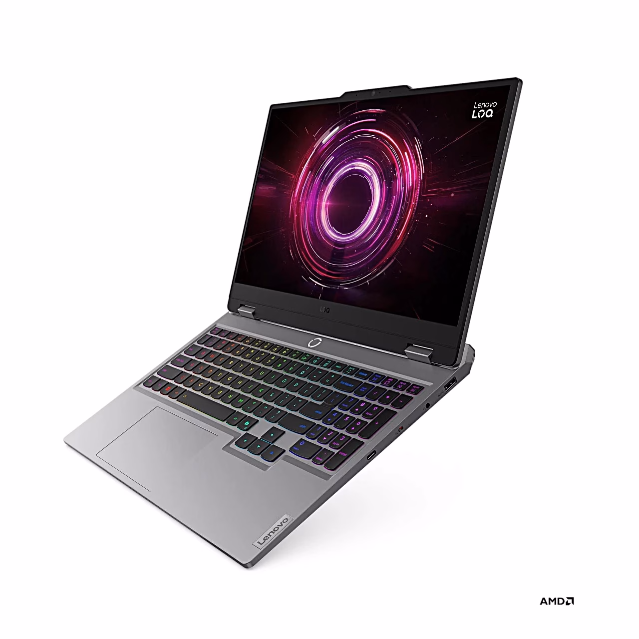Lenovo LOQ 15AHP10 sülearvuti avatuna, klaviatuur ja ekraan madalast nurgast