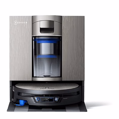 Rullmopiga robottolmuimeja Ecovacs DEEBOT X12S OmniCyclone halli kotivaba jaama ees