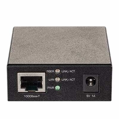 Meediamuundur D-Link DMC-G01LC eestvaates RJ-45 pordi, märgutulede ja toitepesaga