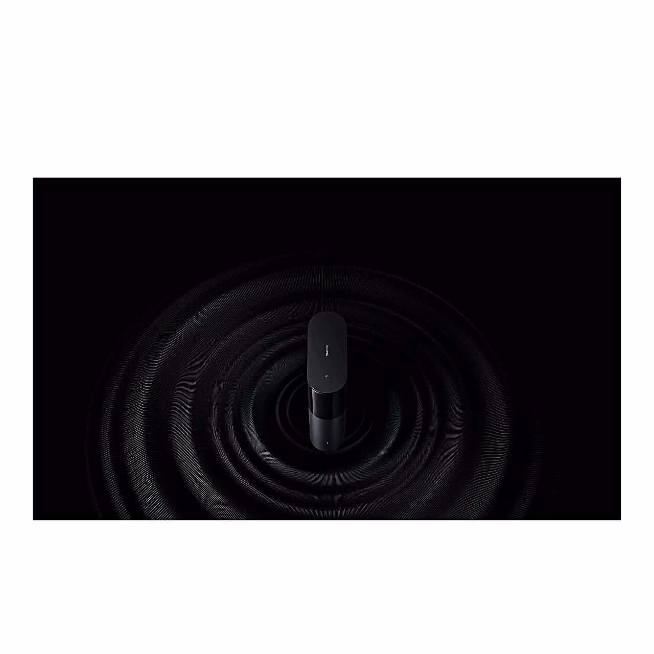 Xiaomi BE3600 Pro mesh-seade tumedal taustal ringikujuliste lainetega