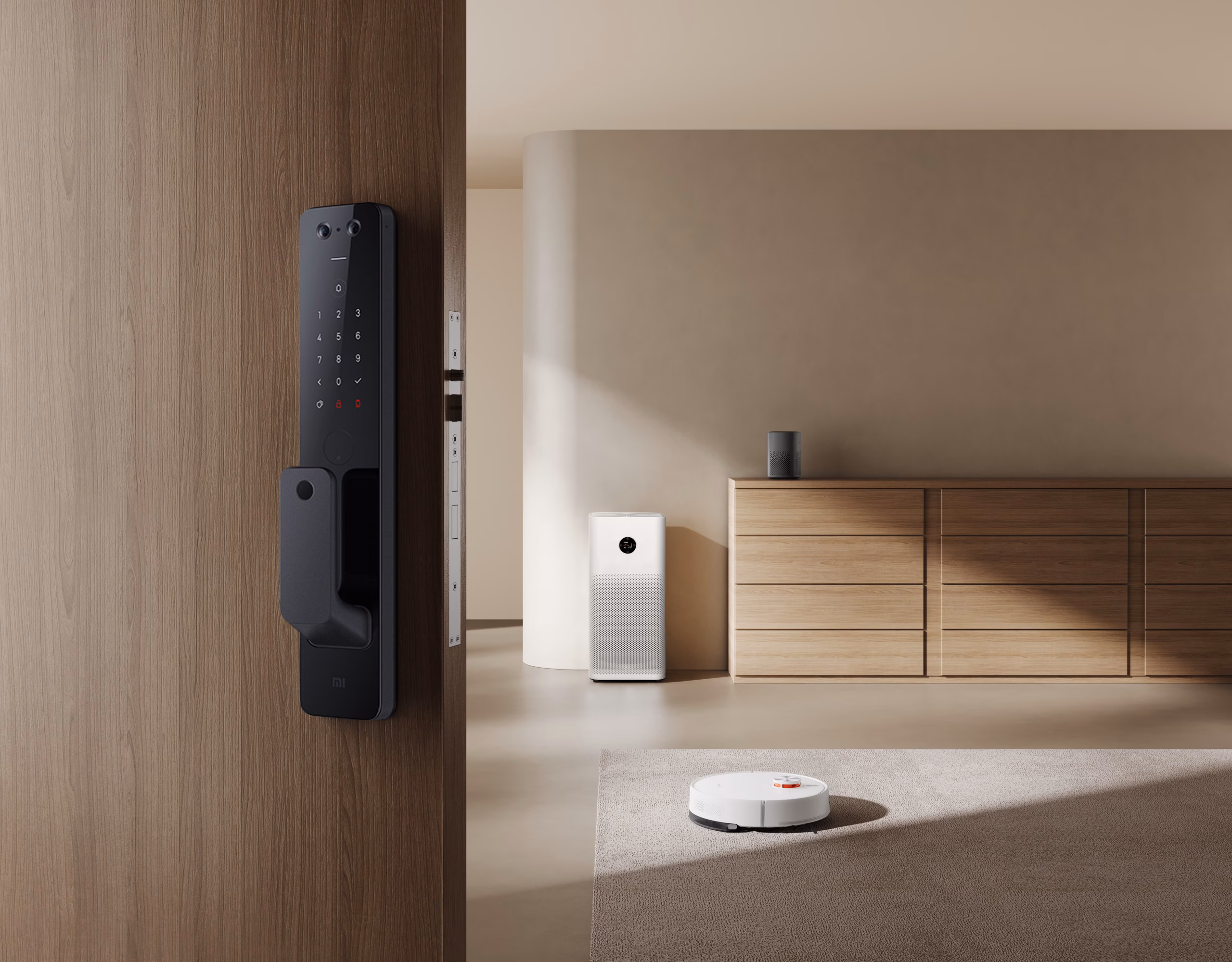 Xiaomi S40 robot töötab elutoa põrandal ukse taga