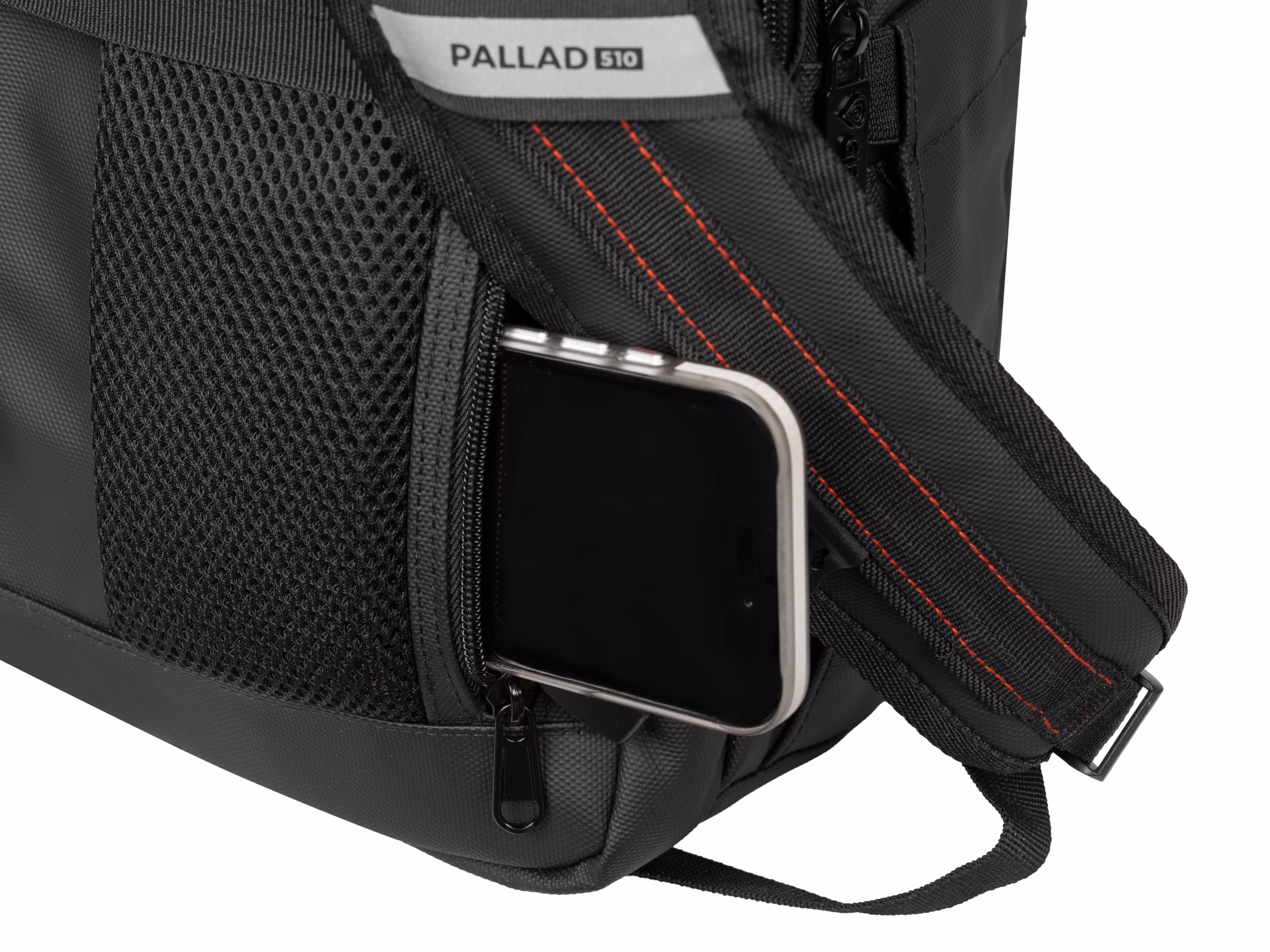 Genesis Pallad 510 õlarihm ja võrktasku telefoniga lähivaates