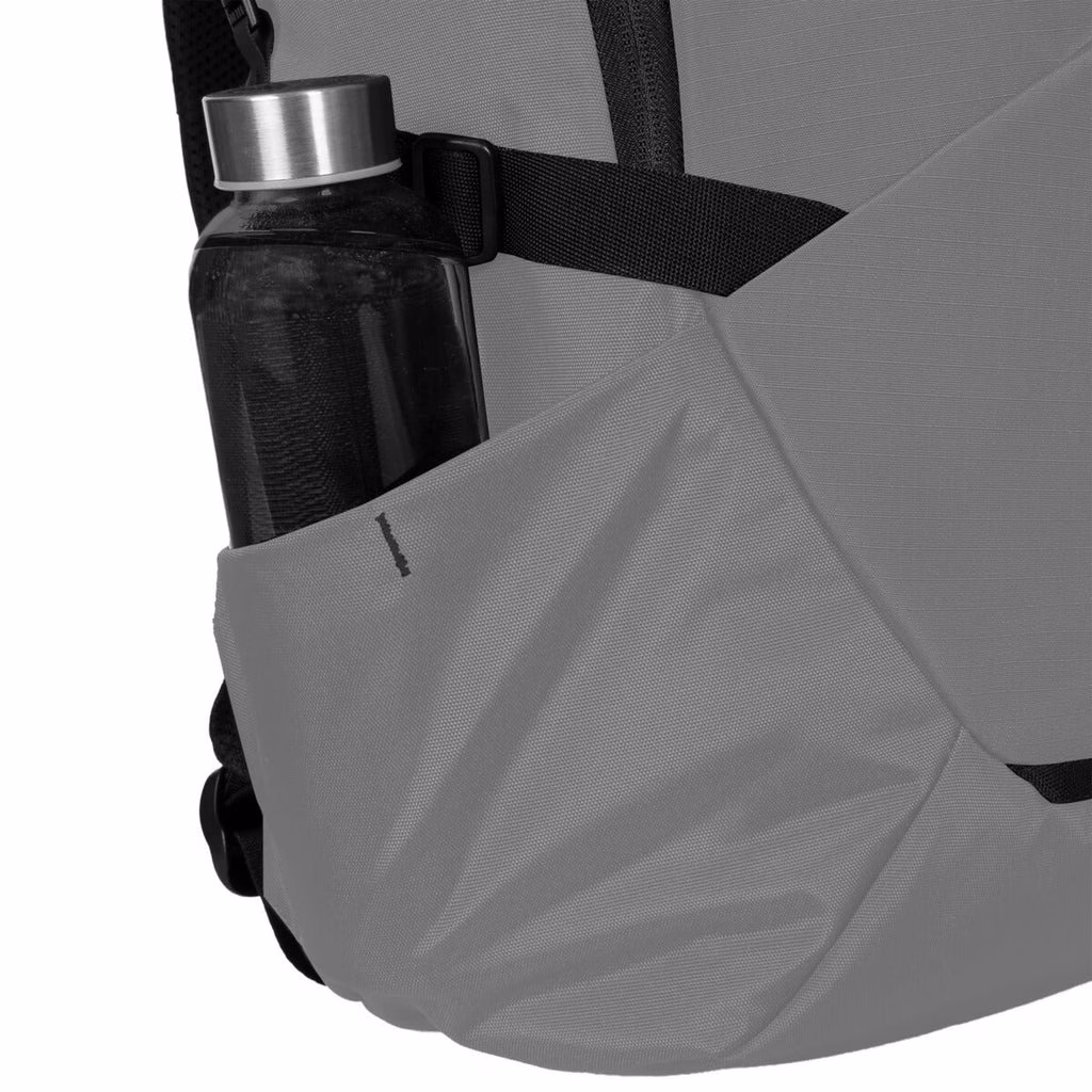 Targus Terra EcoSmart külgtasku joogipudeliga