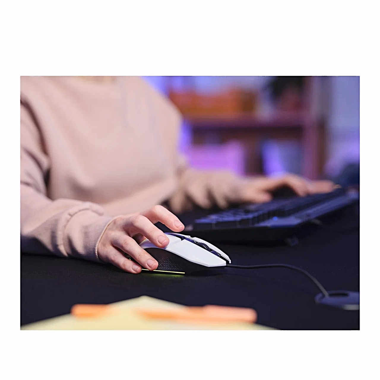 Trust GXT 109W Felox 6400 DPI valge optiline mängurihiir 6 programmeeritava nupu ja RGB-valgustusega, juhtmega USB, paremakäeline