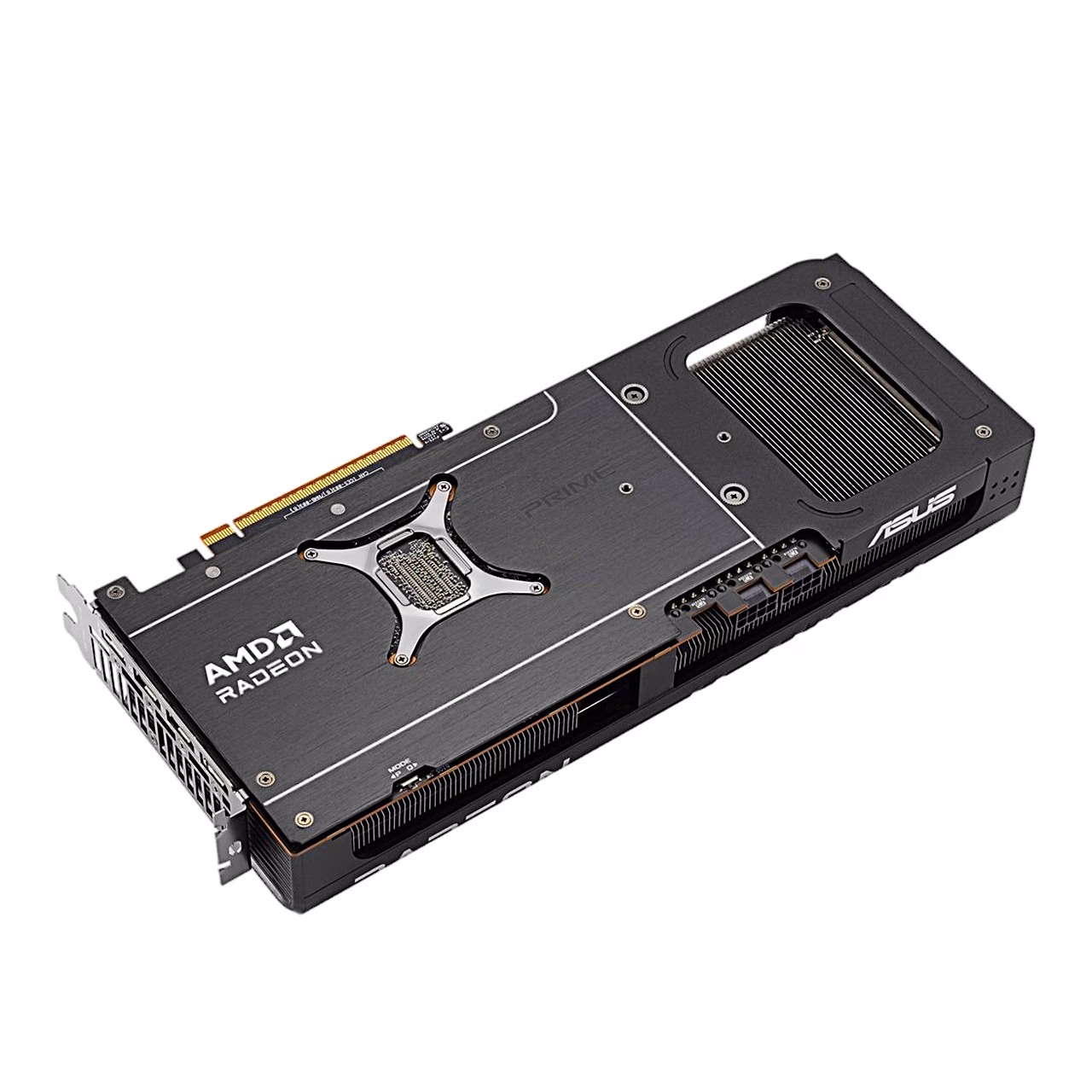 ASUS Prime RX 9070 GRE EVO ventilatsiooniavadega tagaplaat kaldvaates