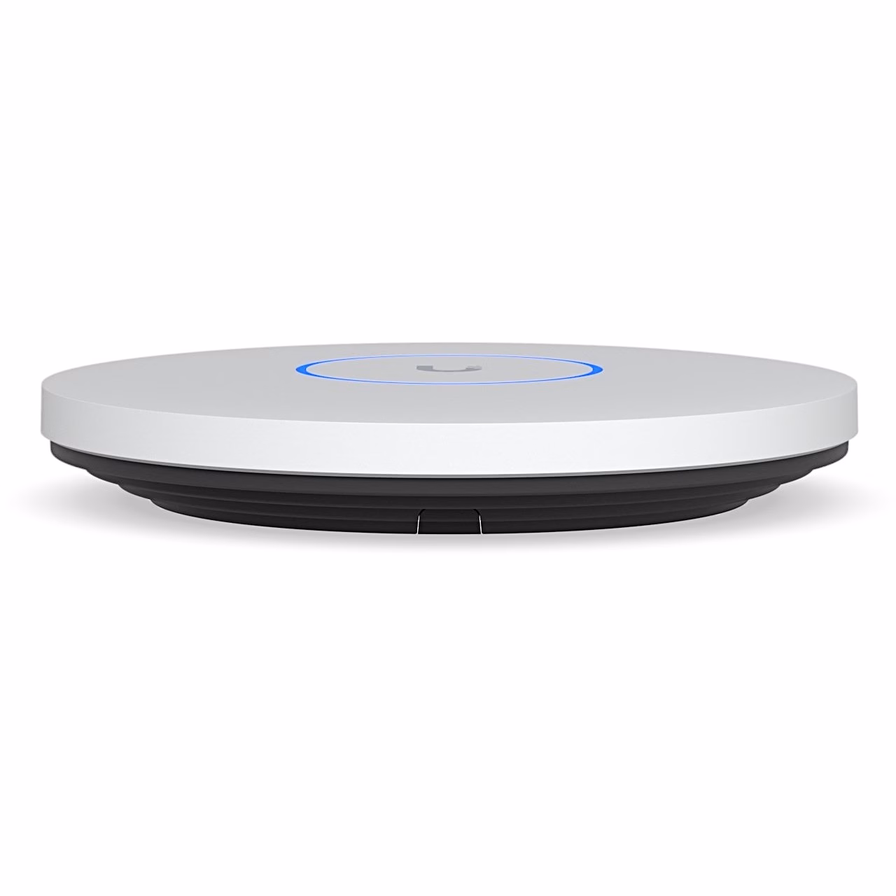Ubiquiti UniFi U7-Pro-XG pääsupunkt madalast nurgast valgusrõngaga ülaosas