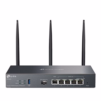 Must WiFi-ruuter TP-Link Omada ER706W eestvaates, kolm antenni ja pordid esiküljel